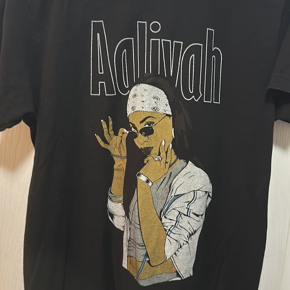 Aaliyah Black Short Sleeve T-Shirt